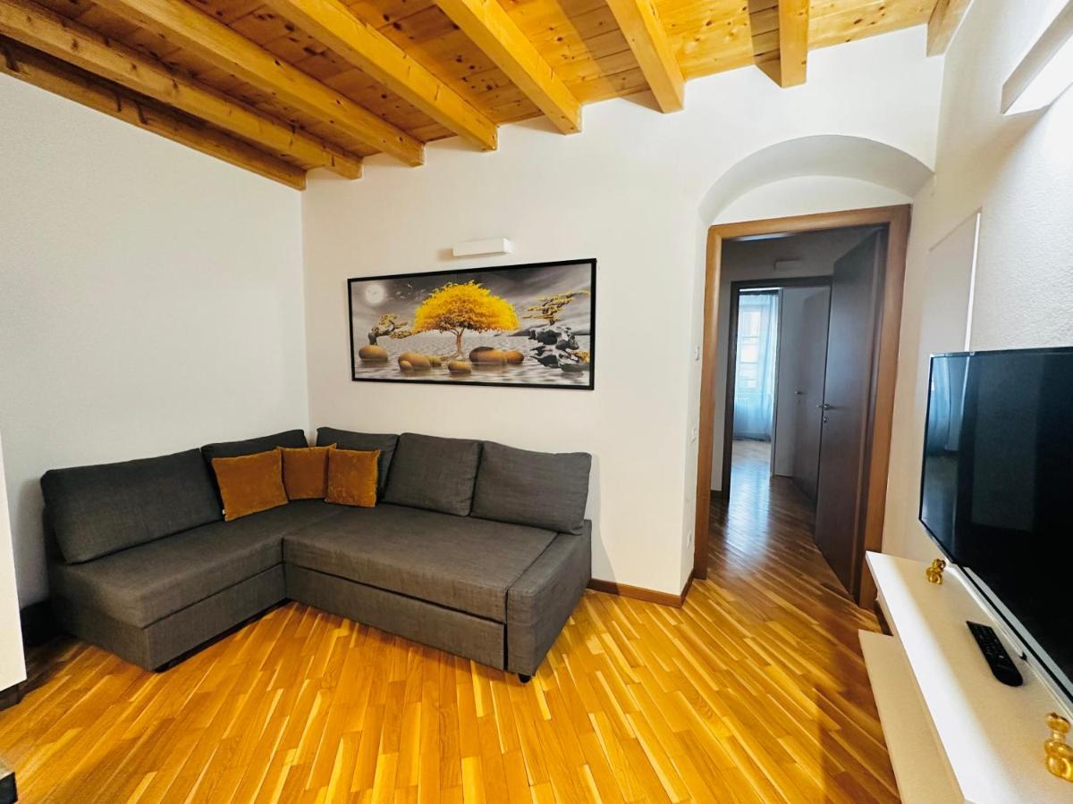 Stella Apartment Center Bergamo Exteriör bild