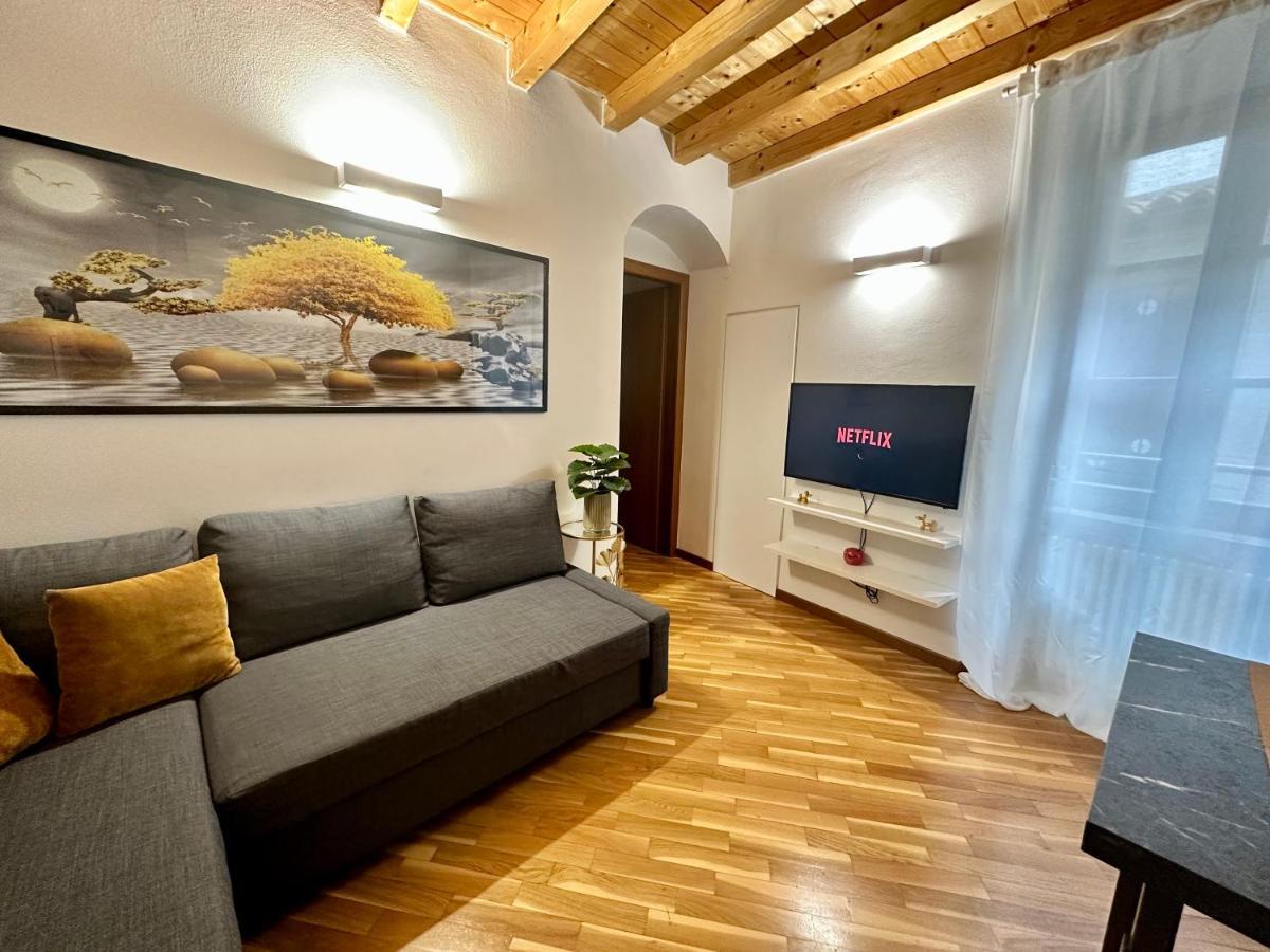 Stella Apartment Center Bergamo Exteriör bild